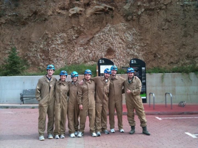  groupe de spéléologues 